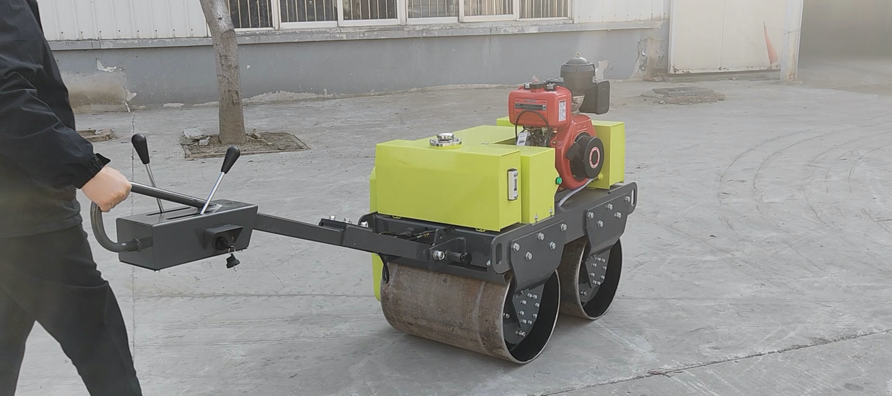 vibratory roller  560kg  svh50-1