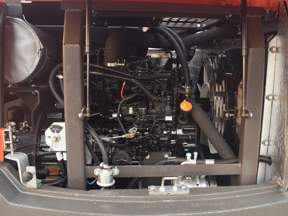 发动机engine.jpg
