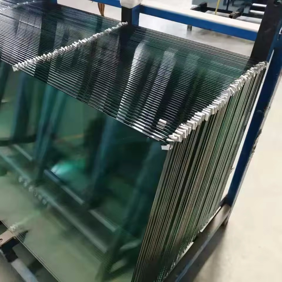 Use a Full Body Mirror to Make a Statement
