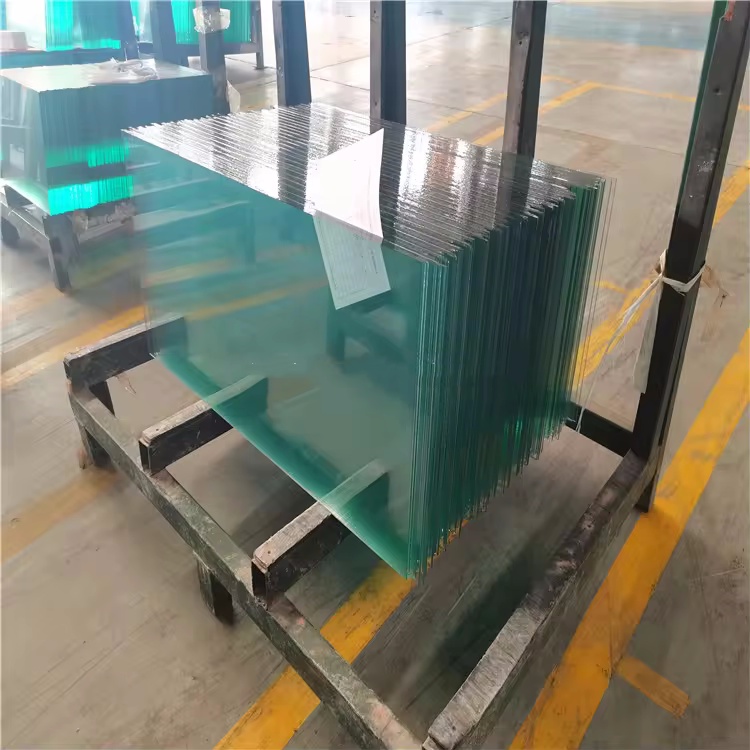 How Insulated Glazing Units Improve Indoor Comfort