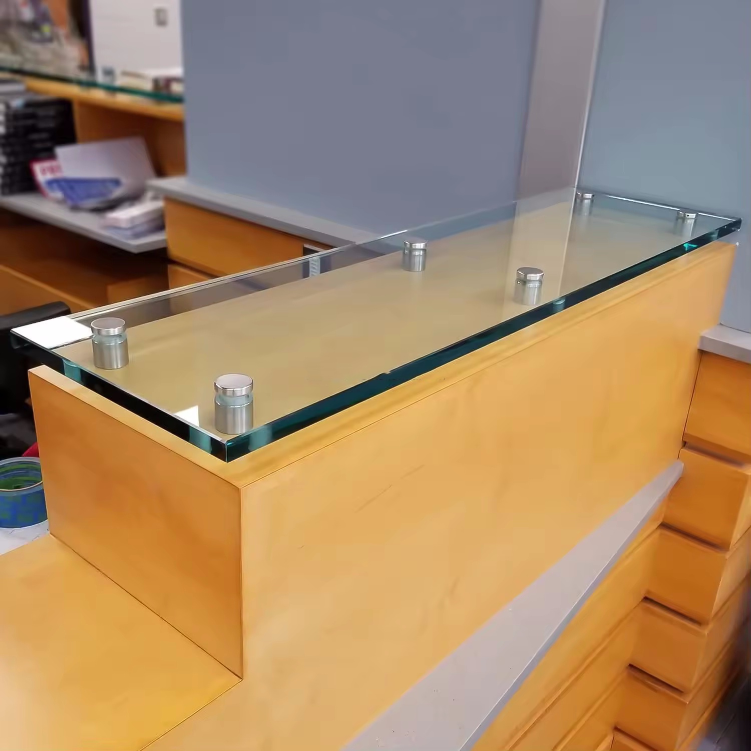 Elevate Your Retail Business with Our Top-Quality Bedroom Mirrors