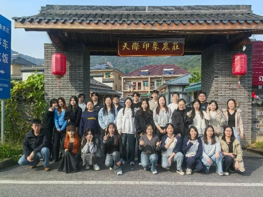 Immergé dans la nature, unis en un seul : Une retraite nature inoubliable du 30 octobre au 2 novembre 2025