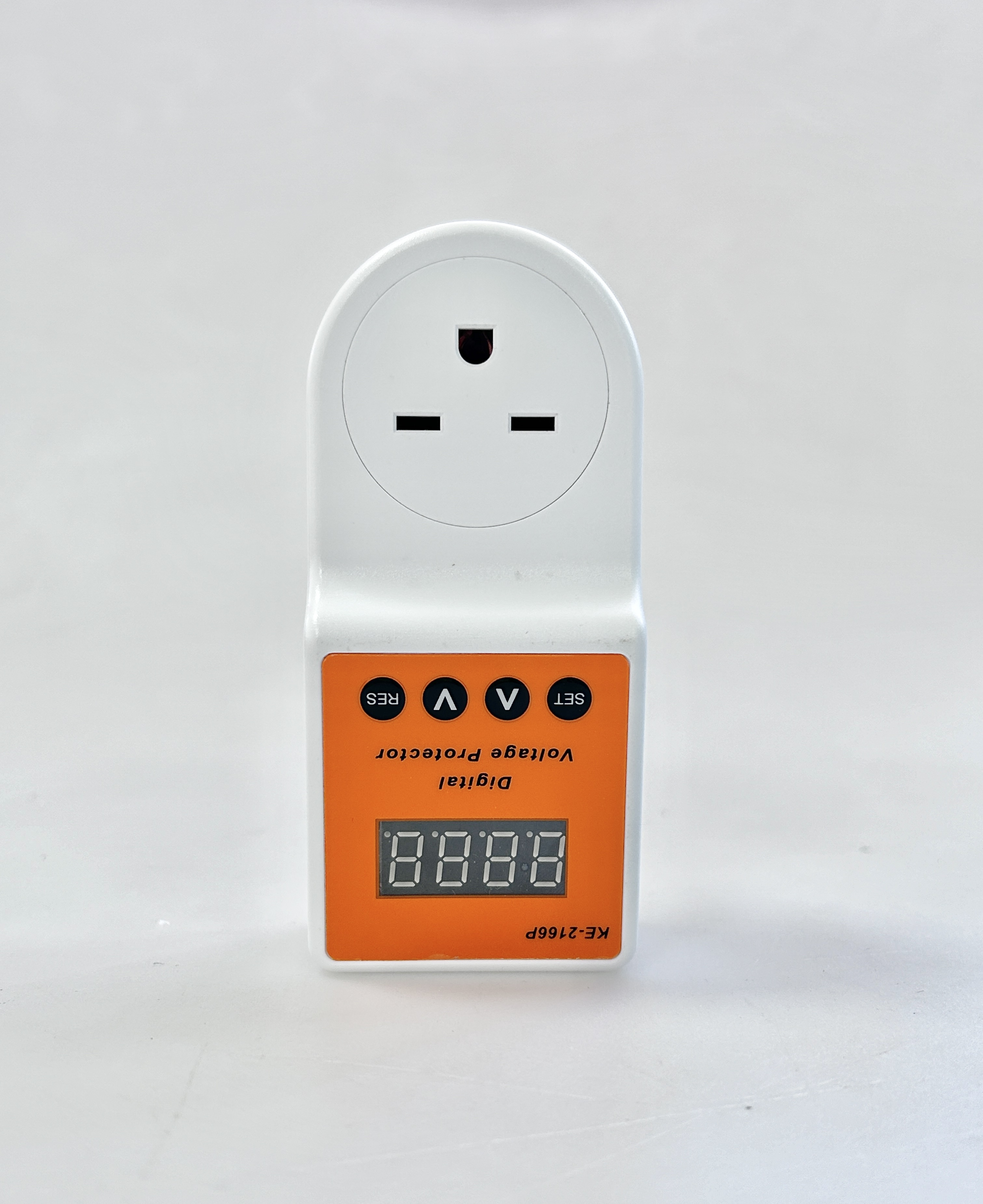 220V American style voltage protector is to ensure that the connected electrical equipment is protected in the event of power supply