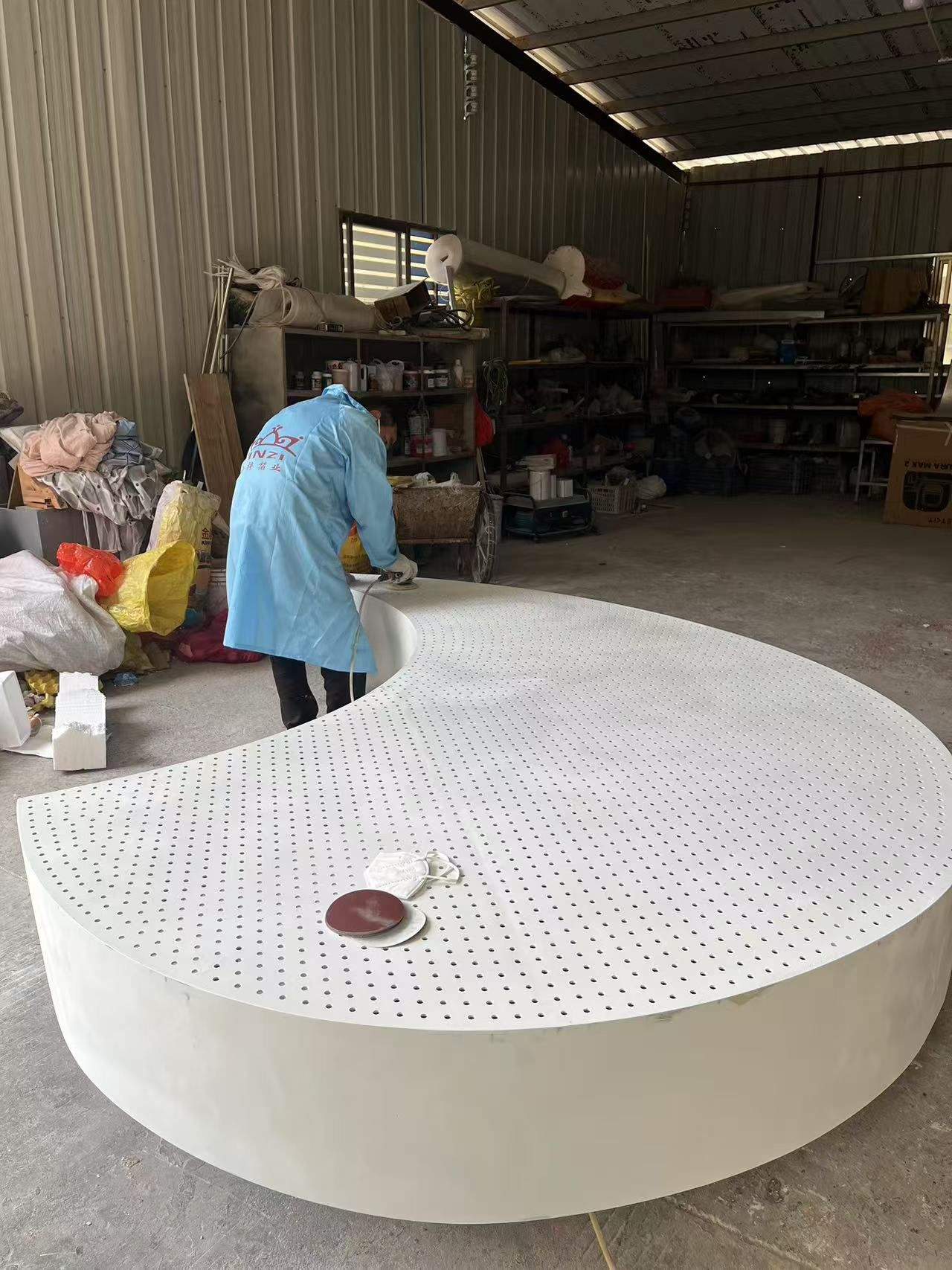 2.打磨表面 Polished Surface.jpg