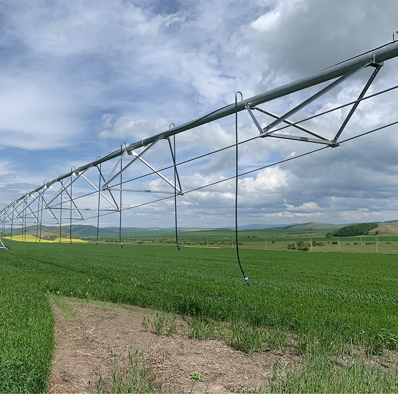 How Lateral Irrigation Systems Improve Crop Yields