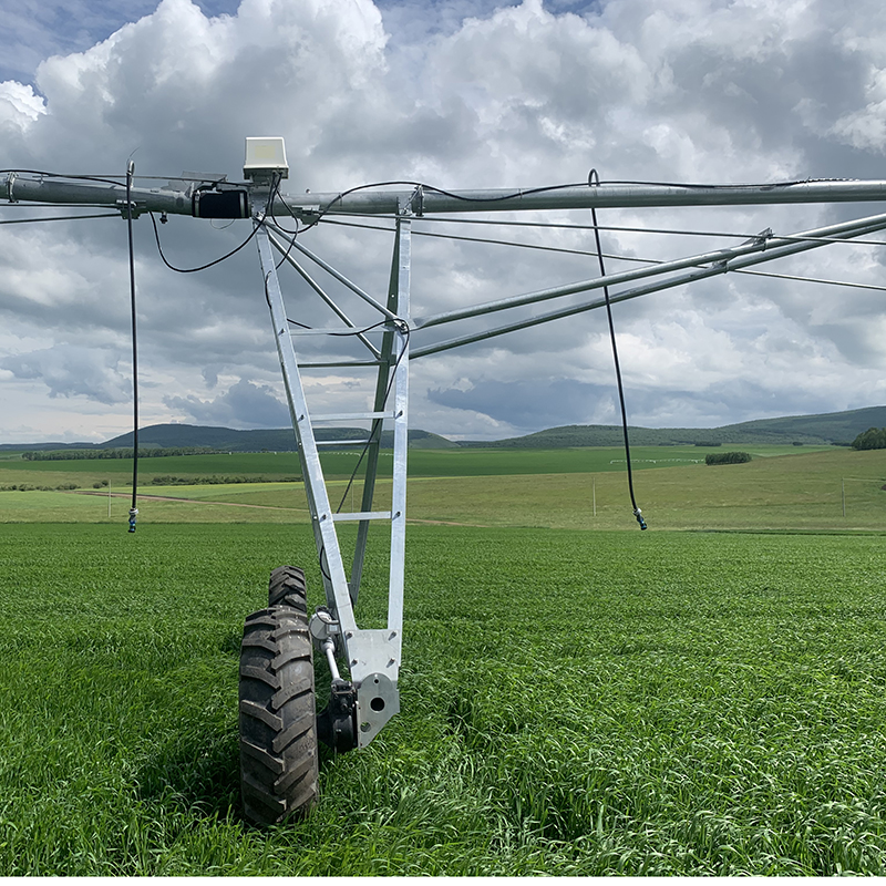 How Towable Center Pivots Help Farmers?
