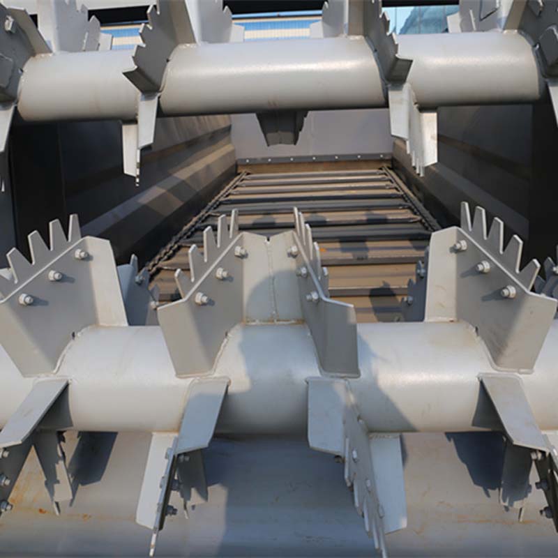 Invest in a Reliable Manure Spreader Truck for Efficient Farming Operations