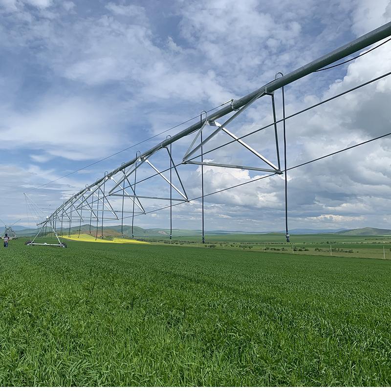 Sustainable Farming Practices with Zimmatic Lateral Irrigation Systems