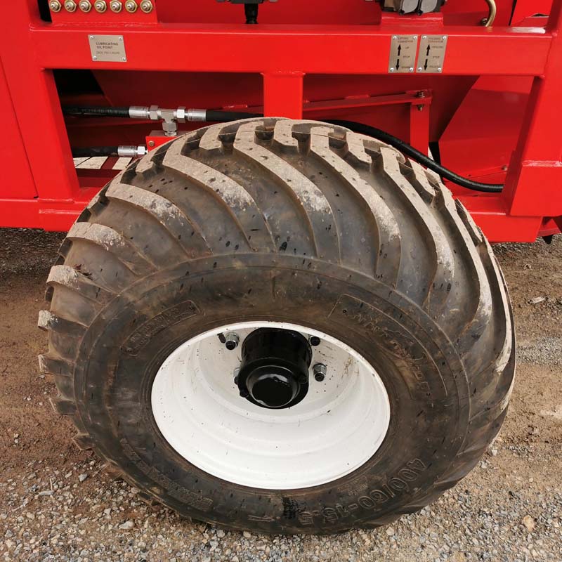 Keep your livestock comfortable with finely ground straw