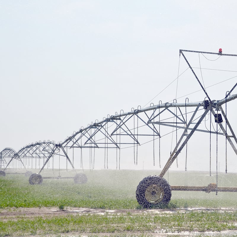 Cost Analysis of Center Pivot Irrigation Systems for Commercial Farms