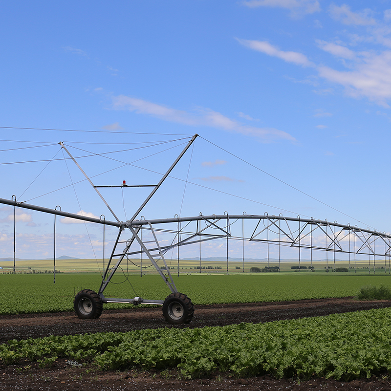 The Benefits of Pivot Watering Systems