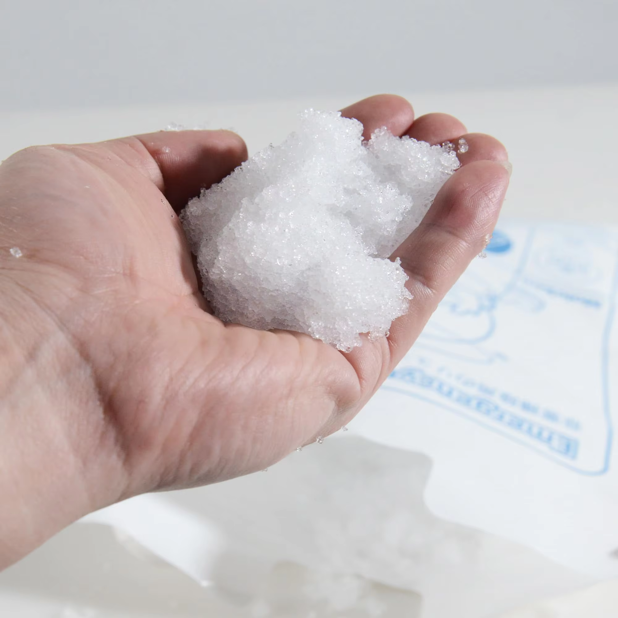 Absorbent Disposable Barf Bags for Pregnant Women, Patients, Cars, Airplanes, and Outdoors details