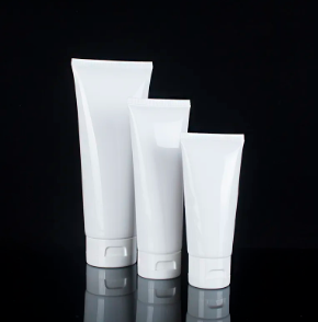 Benefits of packing products in plastic squeeze tubes while traveling