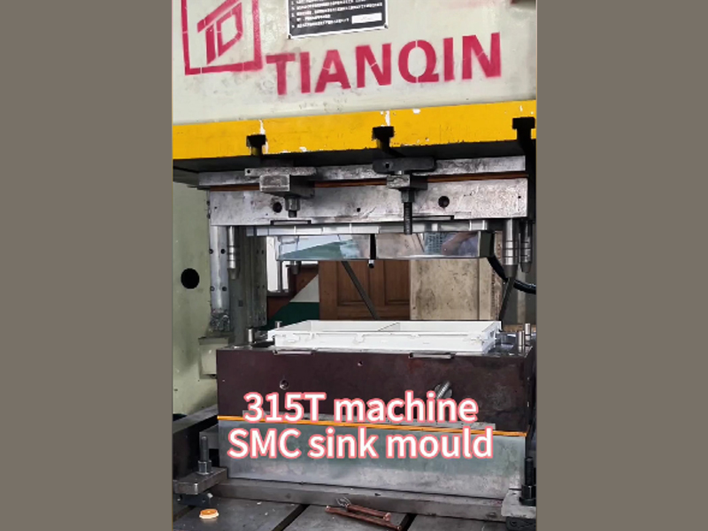 Khuôn chậu rửa SMC trên máy 315T