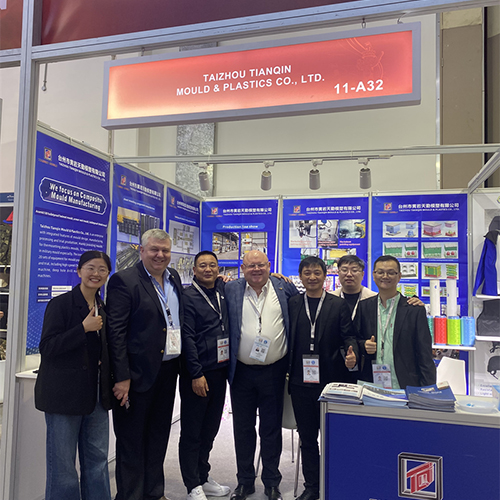 TIANQIN’s team in Abu Dhabi for IDEX2025