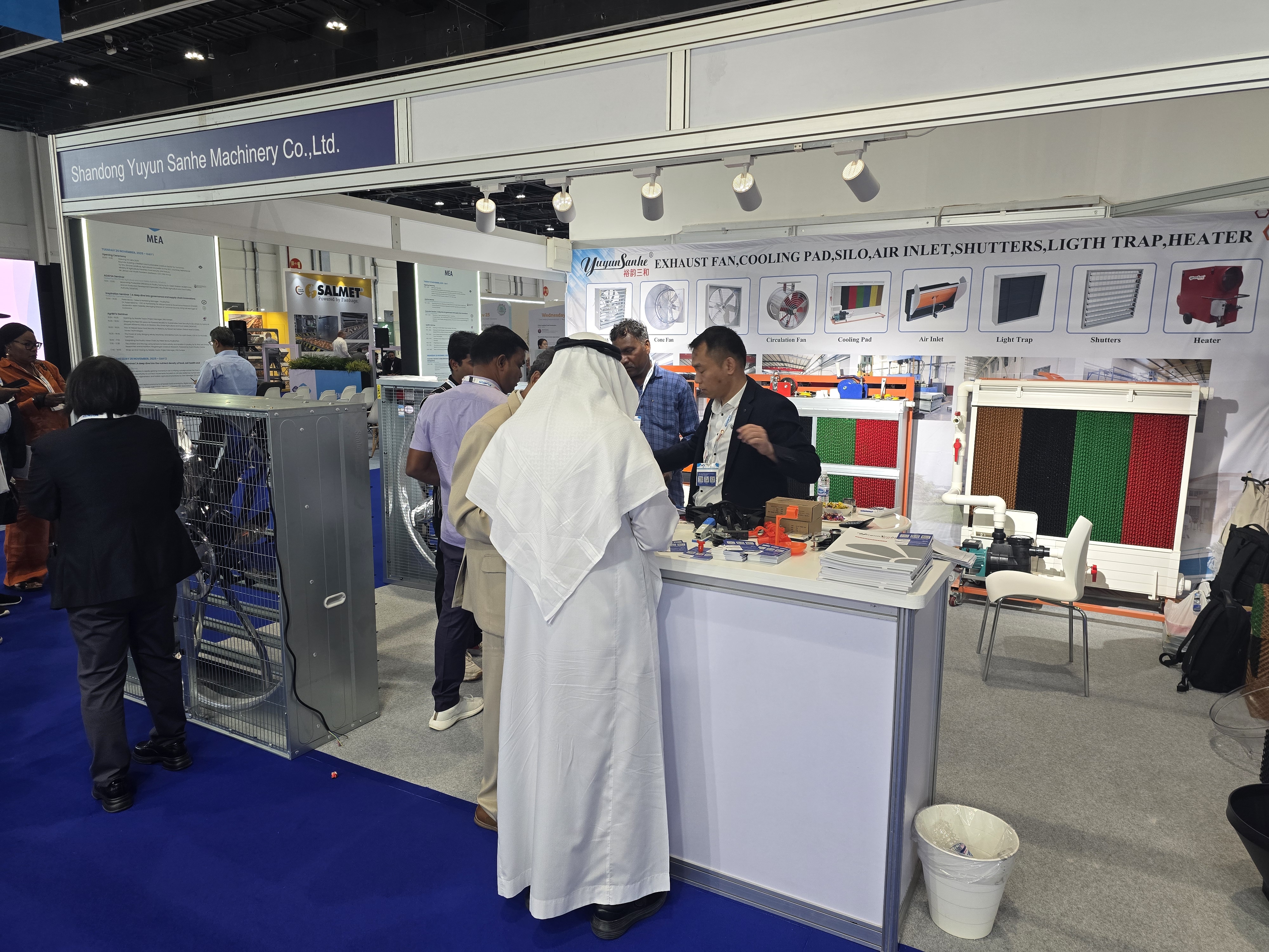 Shandong Yuyun Sanhe Machinery Co., Ltd. maakt een prachtige indruk op de VIV MEA 2025 om samen nieuwe samenwerkingsmogelijkheden te verkennen