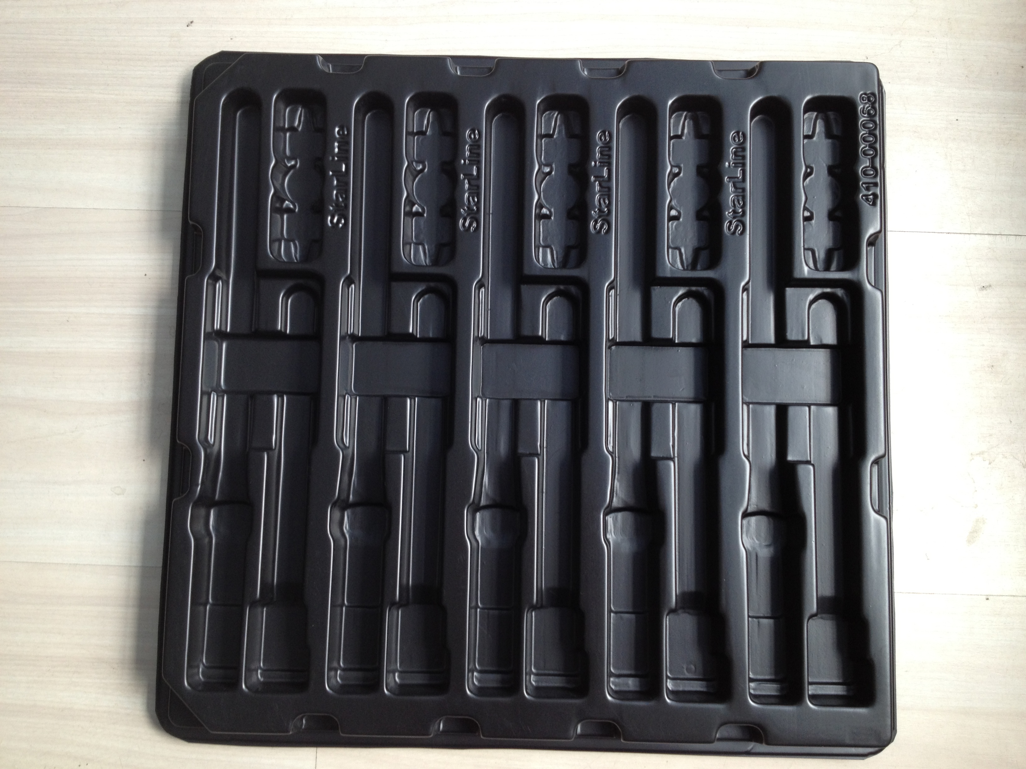Leenol Antistatic Packaging Divided Blister Box Manufacturing Factory Black blister tray details