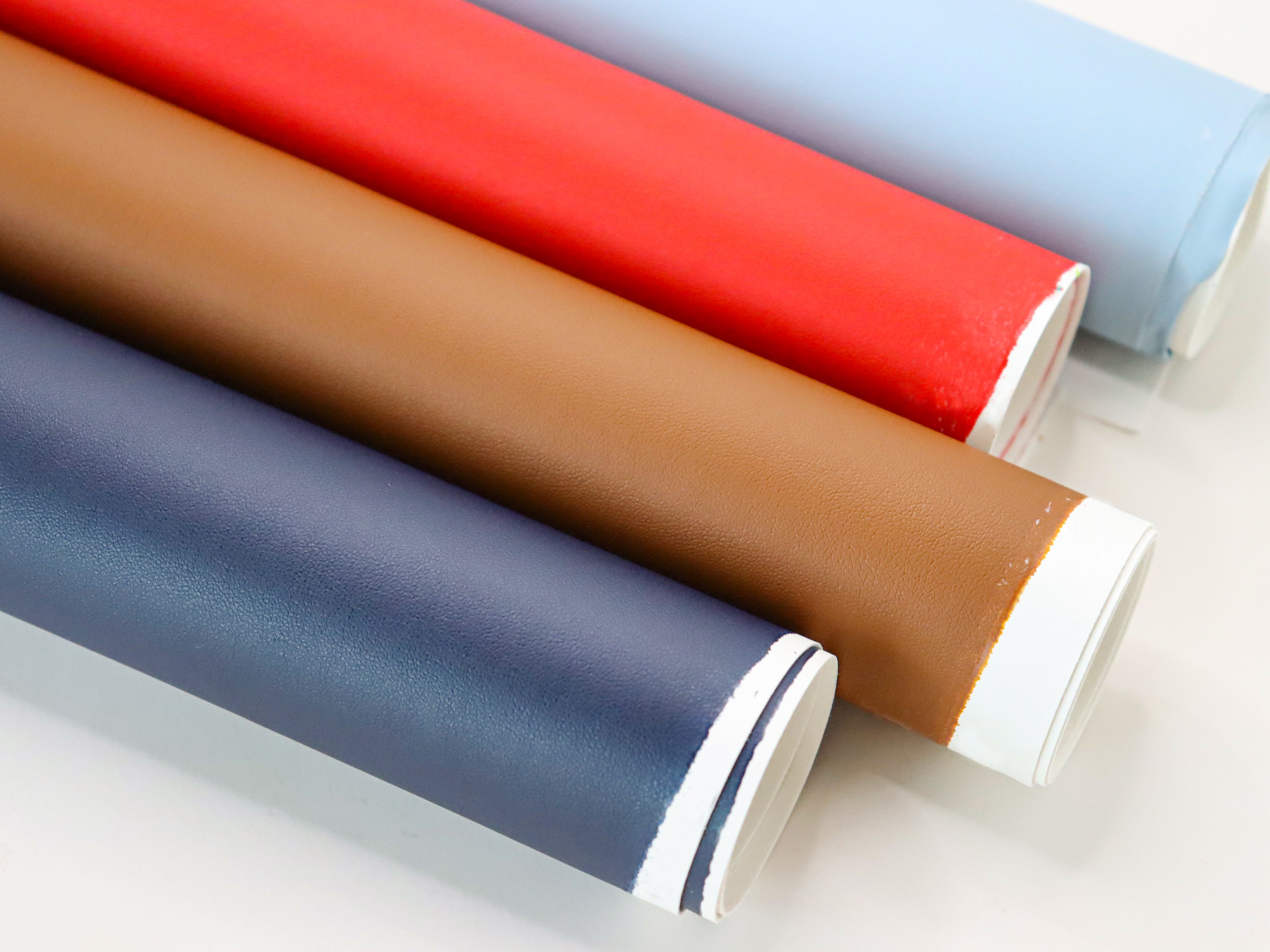 Cigno Leather - Vegan & Bio-Based Leather Rolls for Handbags & Recycled Leather Applications supplier