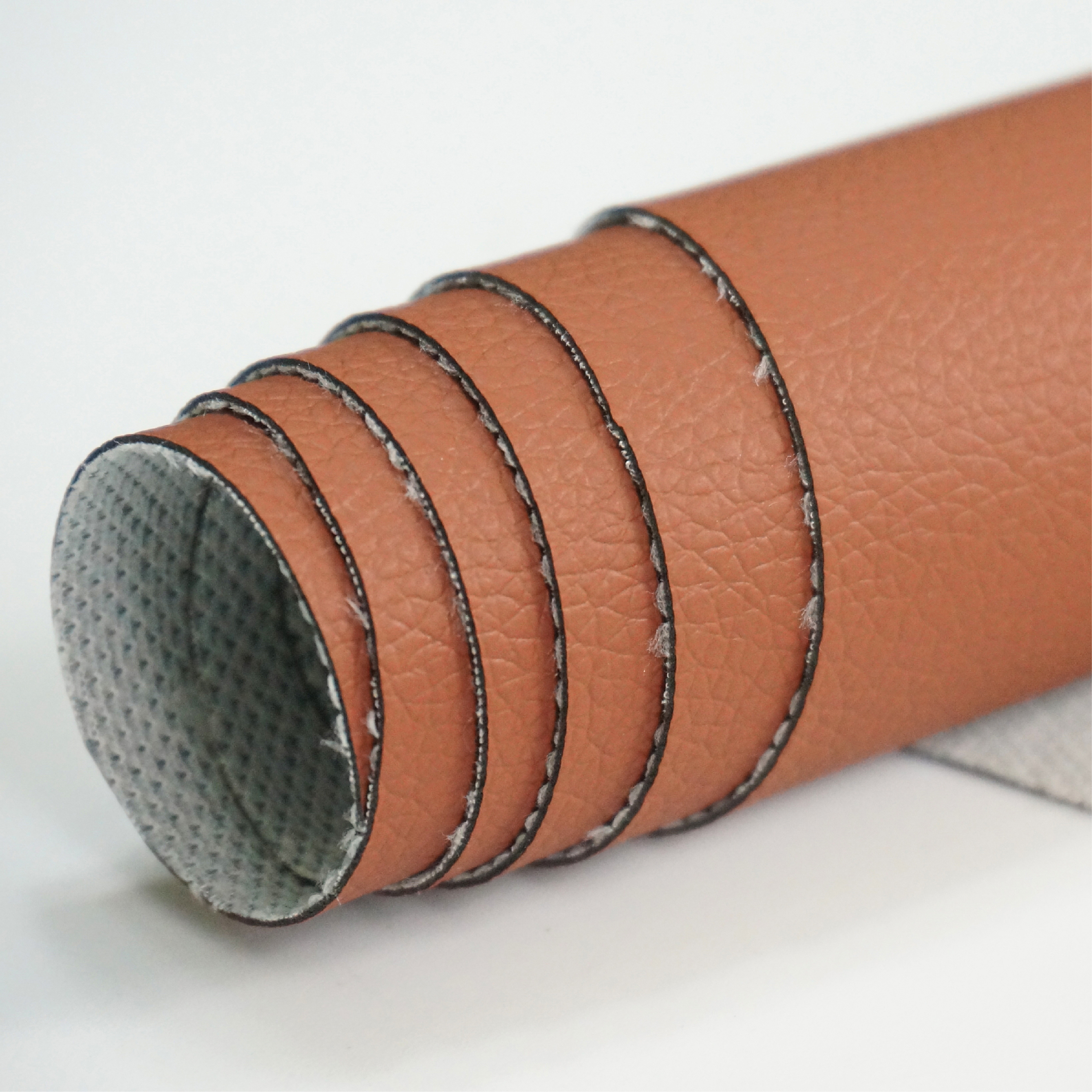 Customizable PVC Faux Leather Rolls: Microfiber Synthetic Rexine Fabric for Automotive Upholstery Applications supplier