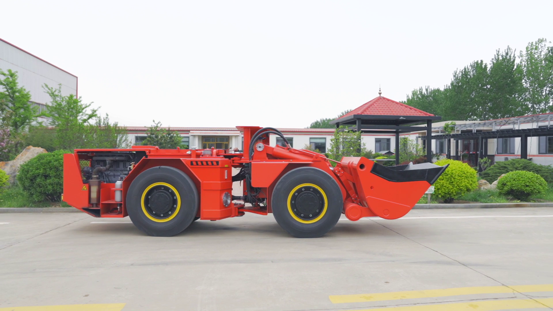 TC-200 Yantai tuoxing 2m*3 Versatile Diesel Scooptram for Underground Mining CARGADORAS LHD supplier
