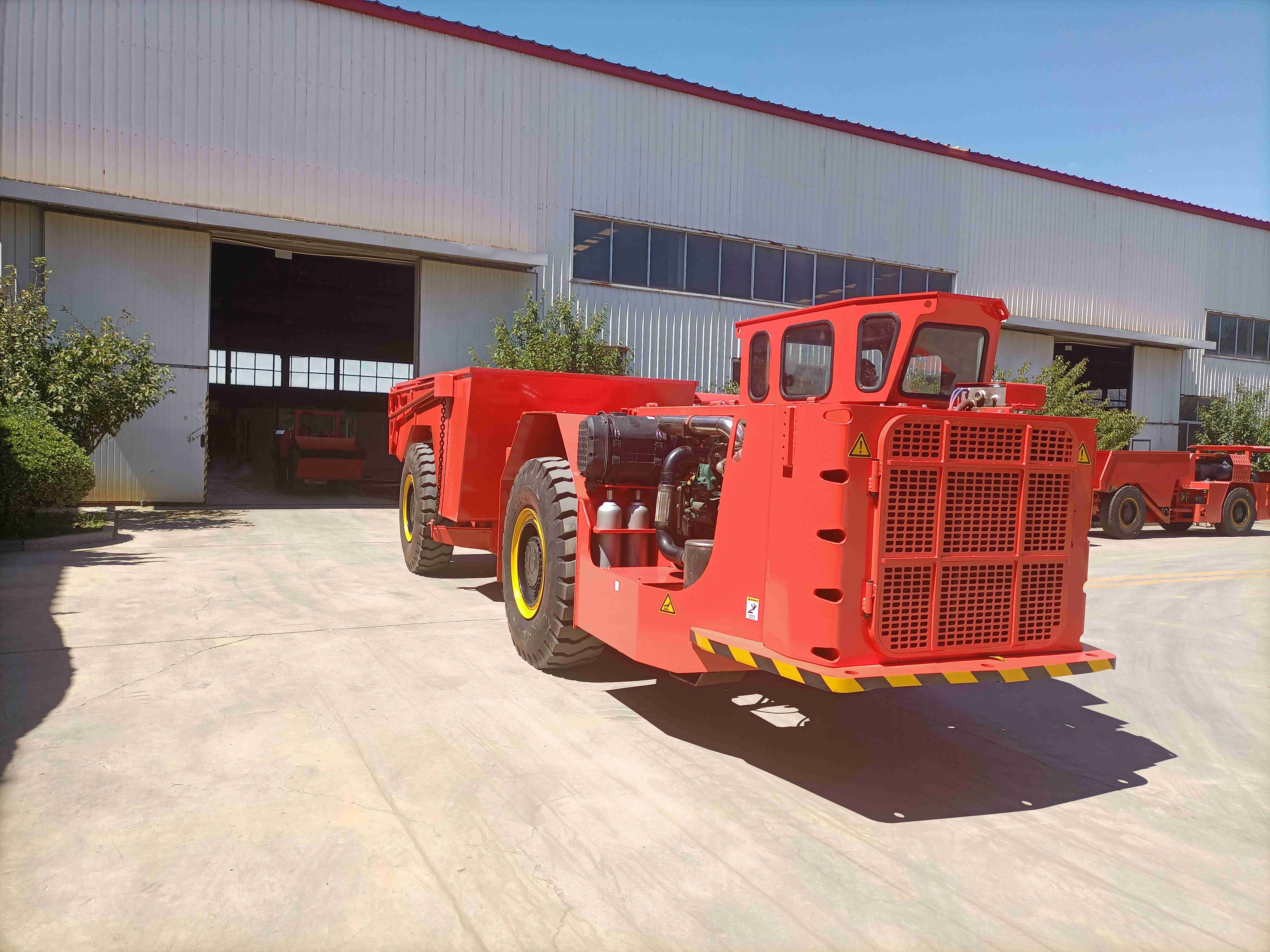 Tuoxing Gold Mining Equipment Dumper Truck Machine supplier