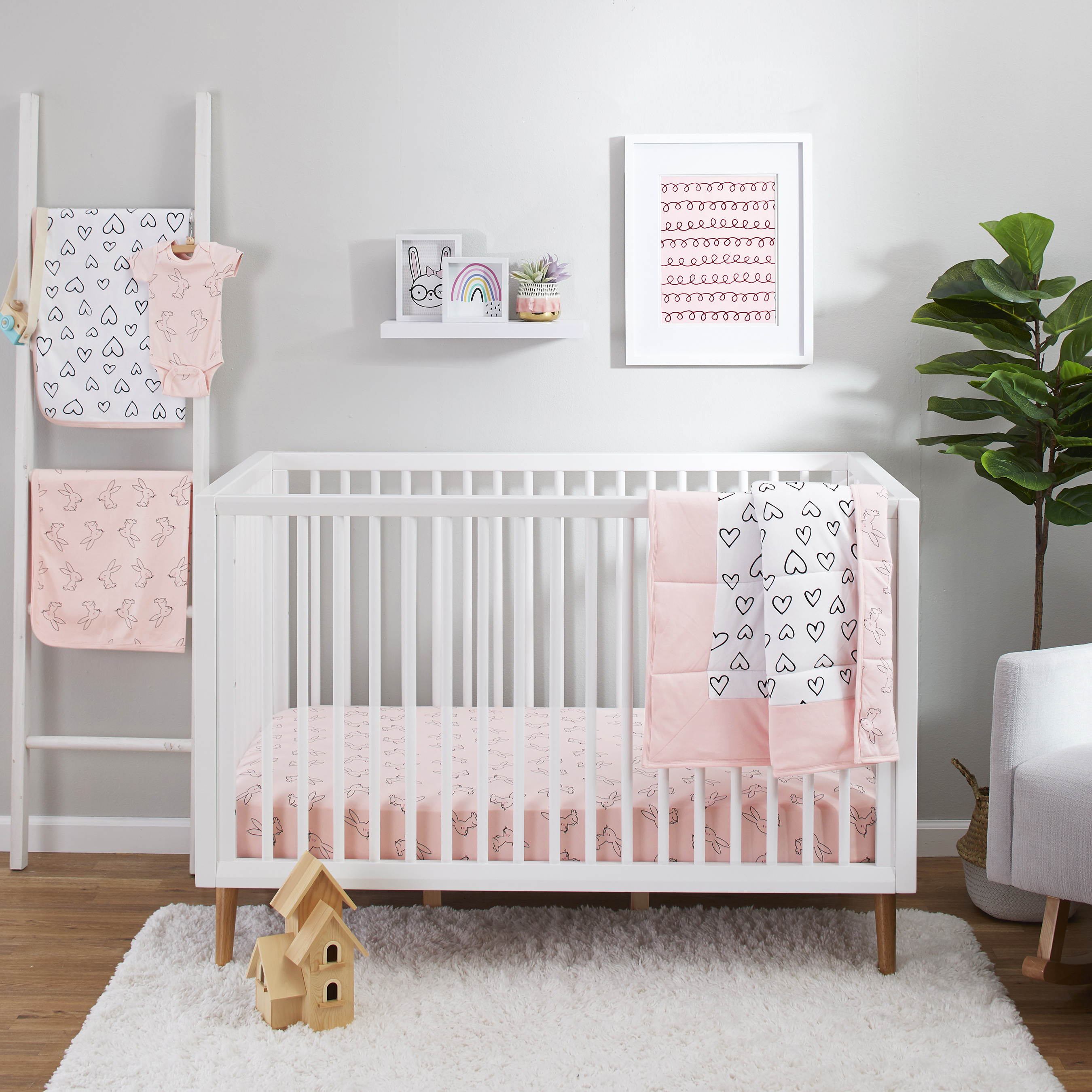 3-Piece Pink Soft Nursery Baby Comforter Set Comforter Quilt 2 Fitted Crib Sheets Microfiber Crib Bedding Sets for Girls factory