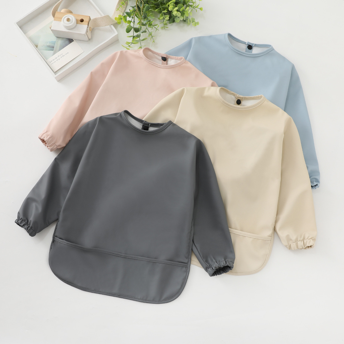 OEM Baby Long Sleeve Bib with Pocket Toddler Leak-Free Bibs with Sleeves (6-24 Months) Washable Baby Shirt Bibs Apron supplier