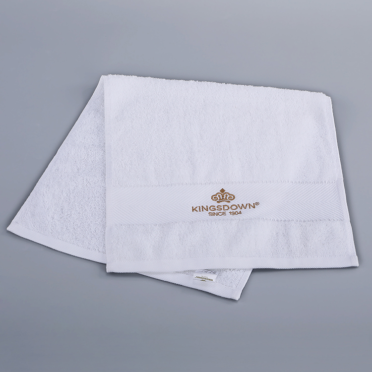 Embroidery Cotton Hotel Luxury Custom Bath Towel Gift Set factory