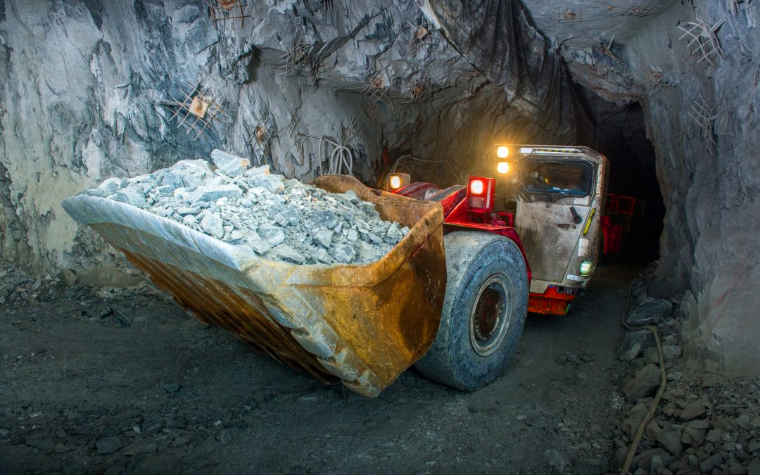 Yantai tuoxing TC-306 Yantai tuoxing TC-306 Heavy Duty Underground Mining Loader for Tough Environments CARGADORAS LHD Scooptram supplier