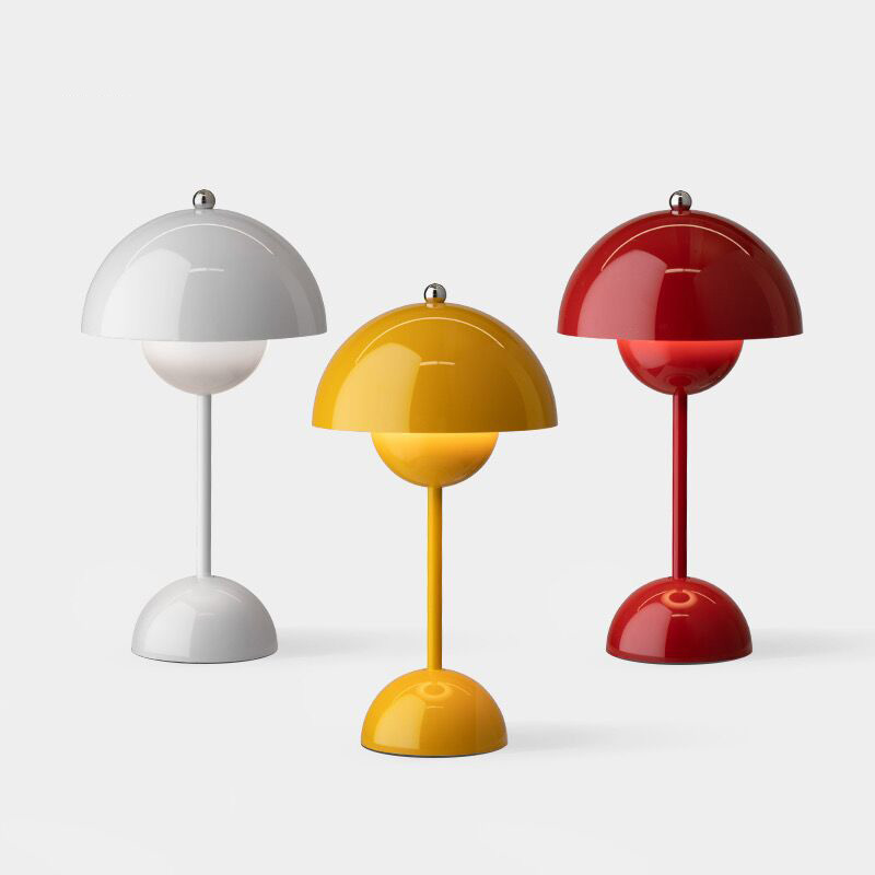 Northern Europe Mushroom USB Charging Touch Bud Desk Light Ambience Decorative Macaron Bedside LED Table Lamp supplier