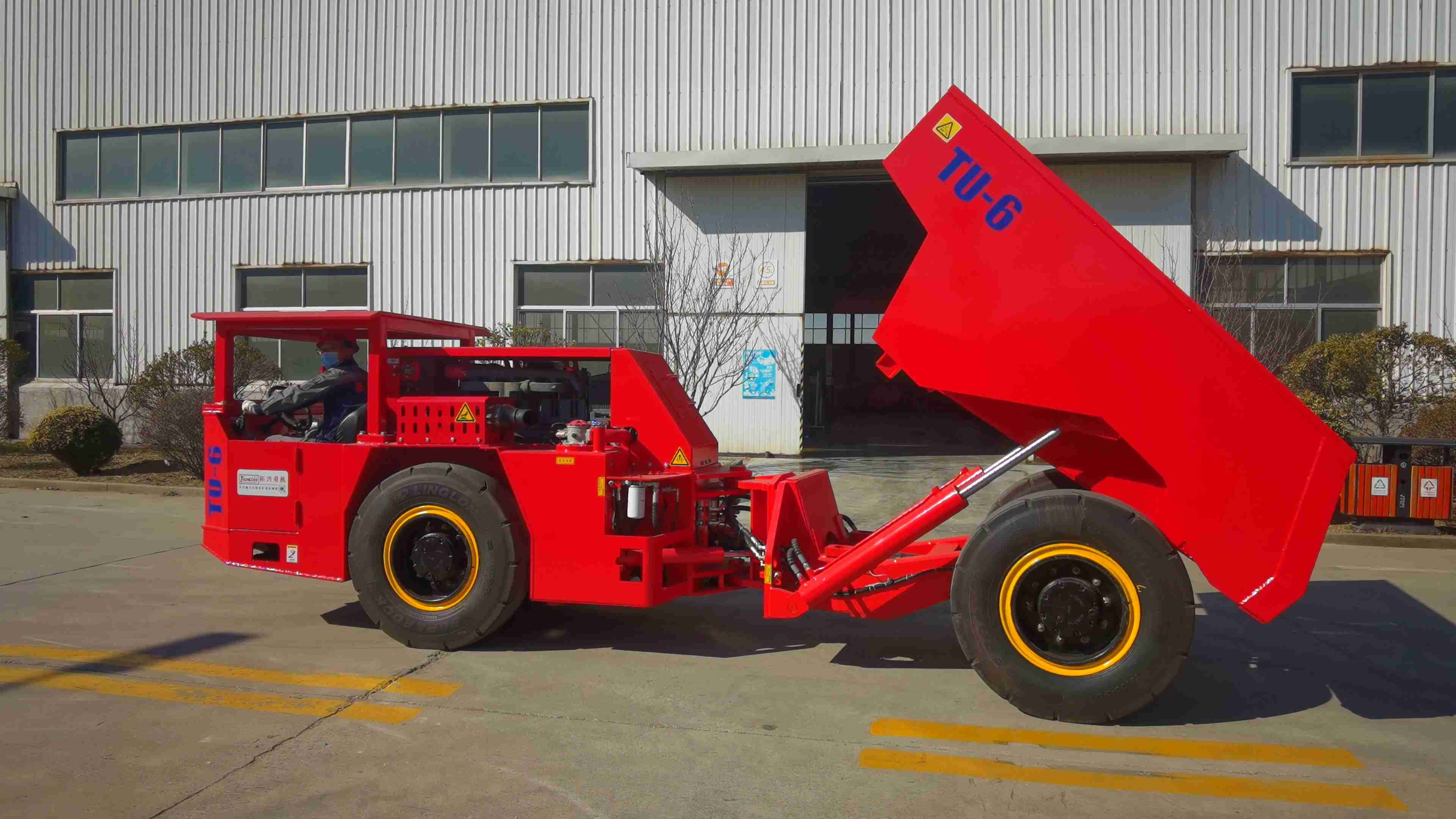 TU-6 Diesel Mining Truck Underground Dump Trucks Mine Site Dumper supplier