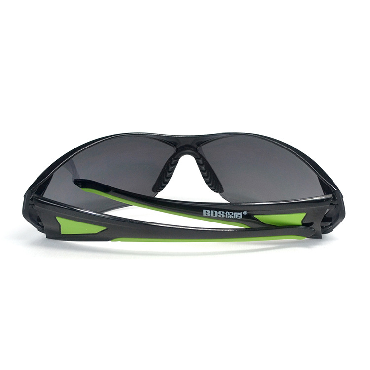 BDS Fashion Anti impact Anti fog Anti scratch Gray Anti UV Safe Riding Safety Glasses supplier