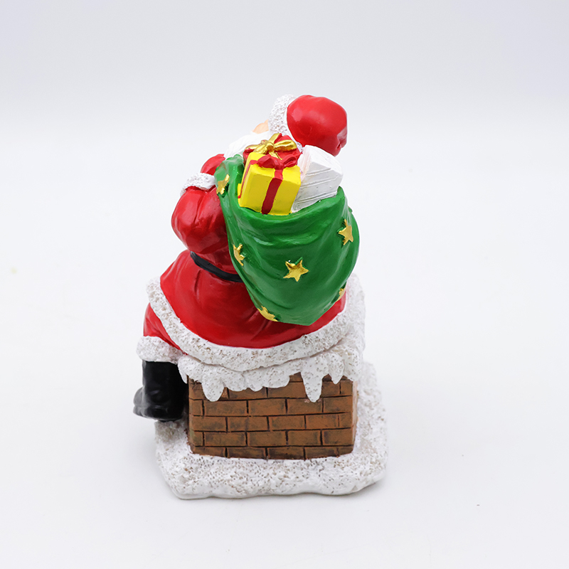 Custom new Christmas decor resin miniature Santa Claus going down chimney figurine ornaments tabletop sculpture factory