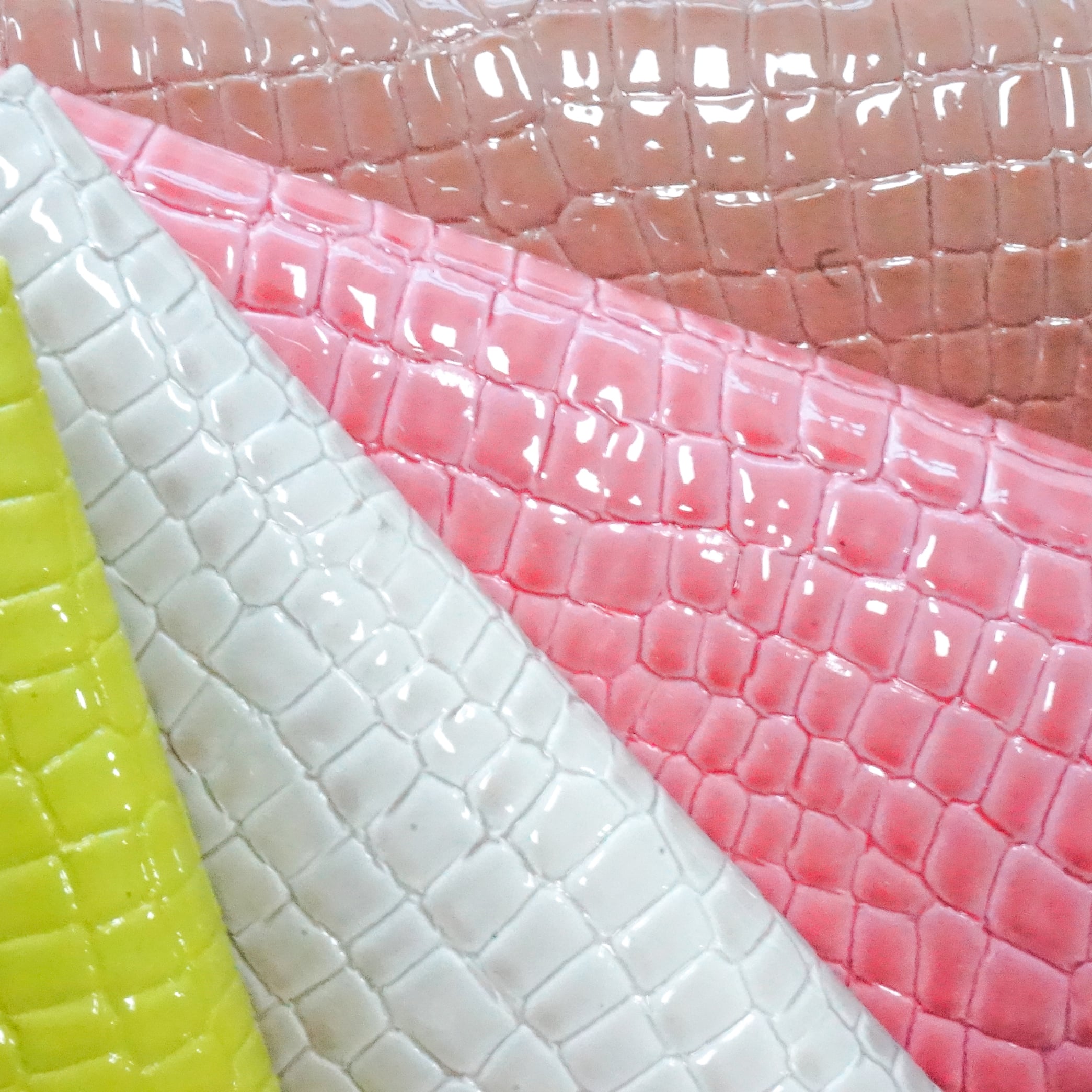 Premium Glossy PU Faux Leather with Animal Crocodile Skin Pattern, Ideal for Shoes and Bags factory