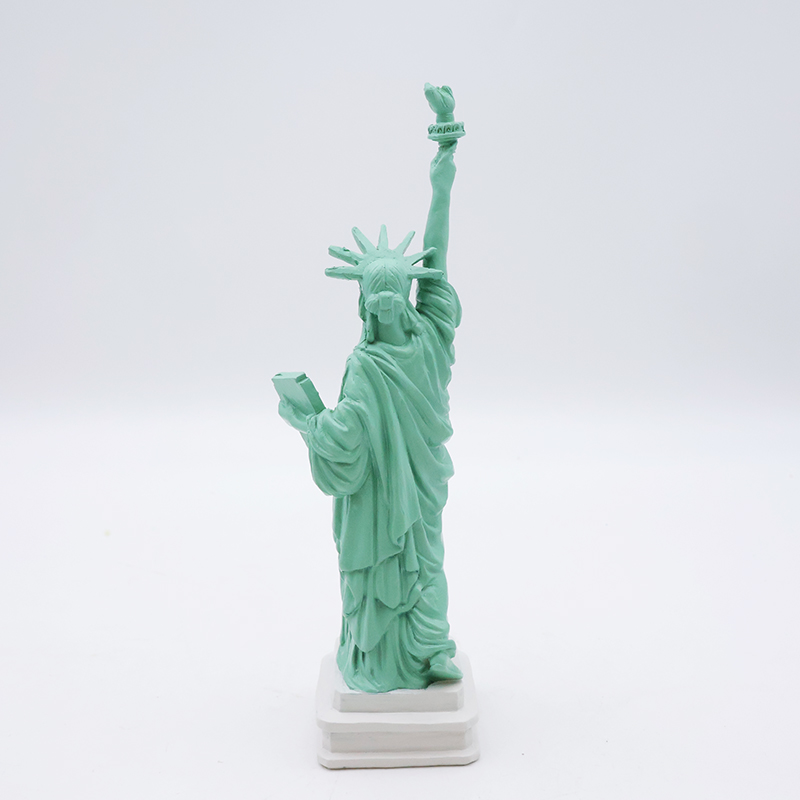 OEM custom crafts home decoration miniature peripheral souvenir statue resin cyan figure Statue of Liberty figurine manufacture