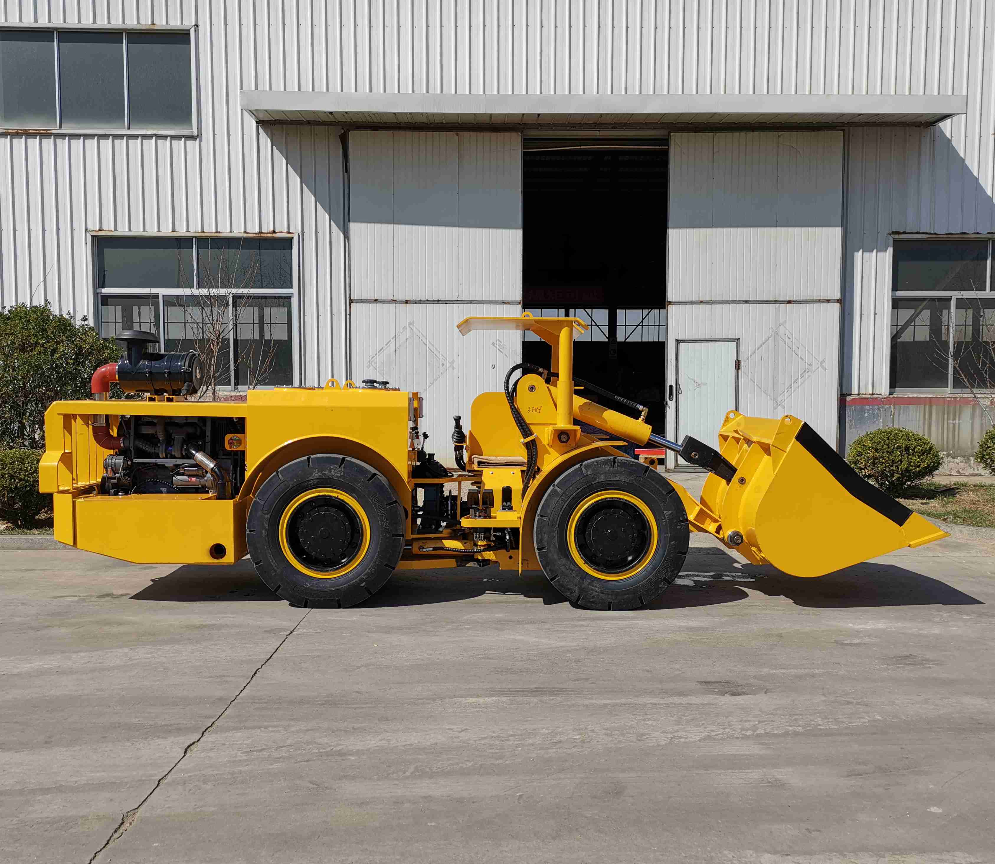 ST-1D Yantai tuoxing mine lhd customizable mining Loader underground scooptram manufacture