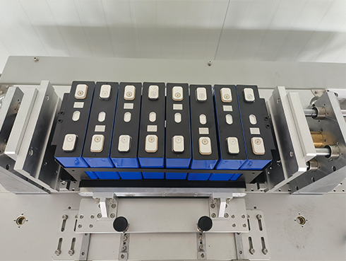 Deye High Voltage LiFePO4 Battery Pack 102.4V 40Ah Solar Energy Storage Battery For Solar Energy Storage supplier