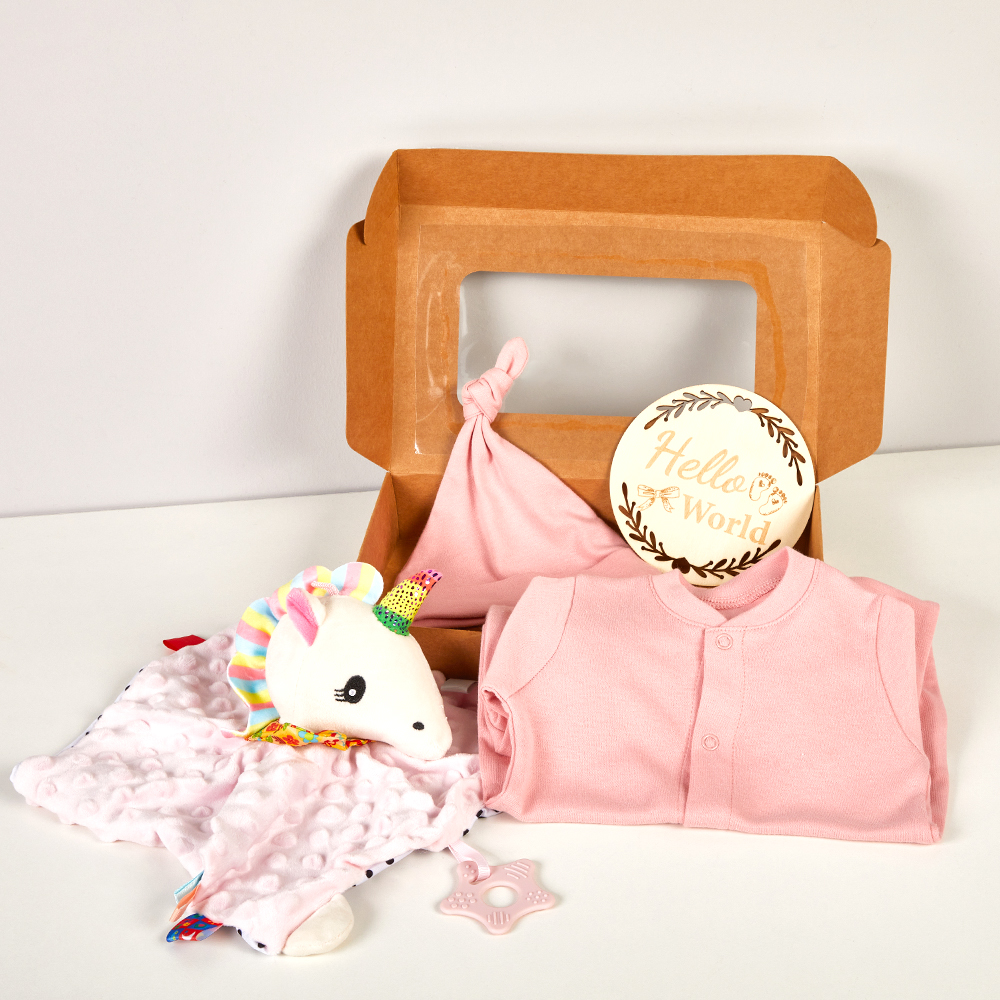 DIY Baby Muslin Blanket Set Rattle Teether Matching Headband Newborn Socks Baby Gift Set manufacture