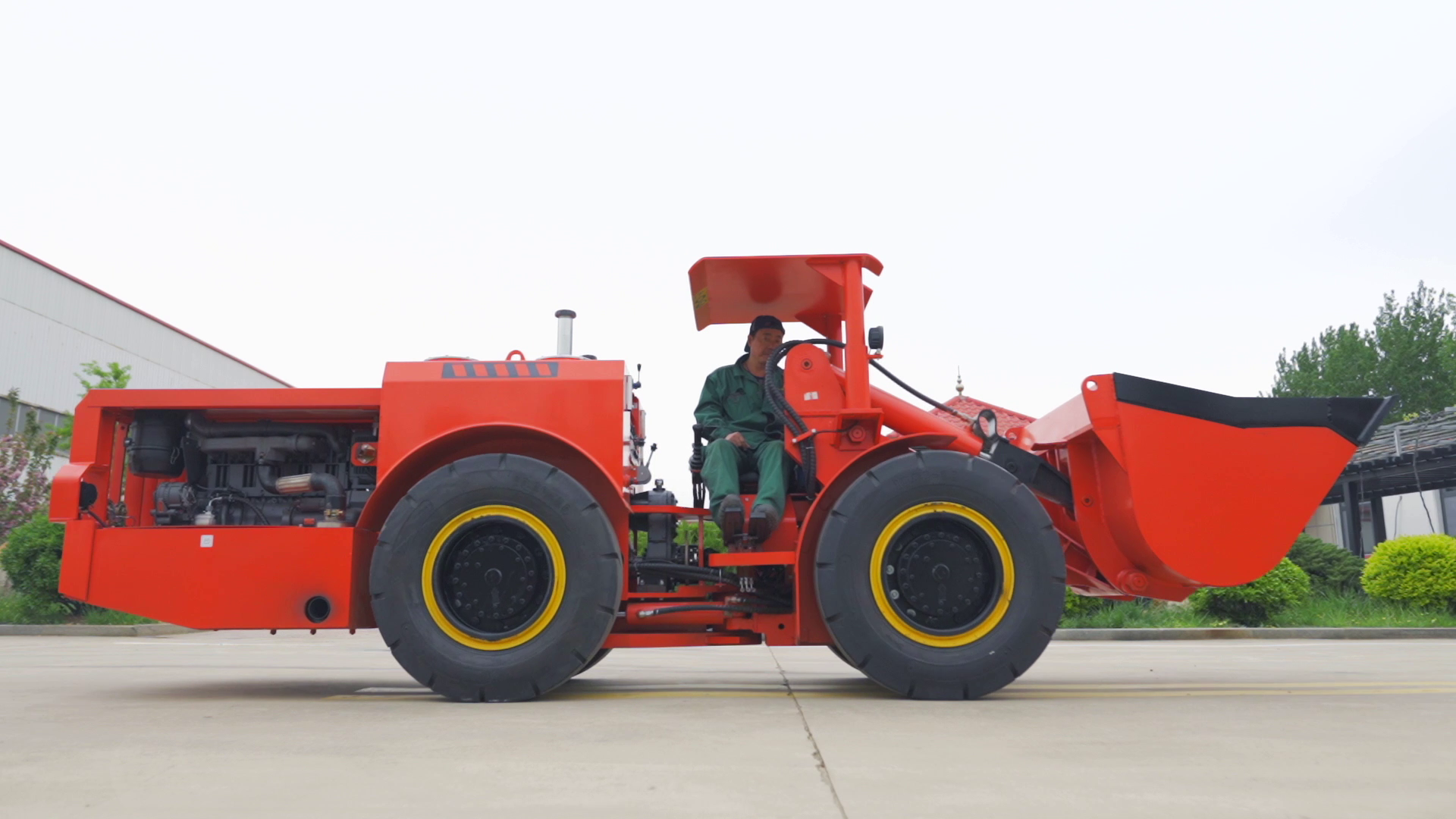 Laizhou Tuoxing underground lhd mining equipment 1 CBM 1.6 yard Yantai underground equipment articulated scooptram details
