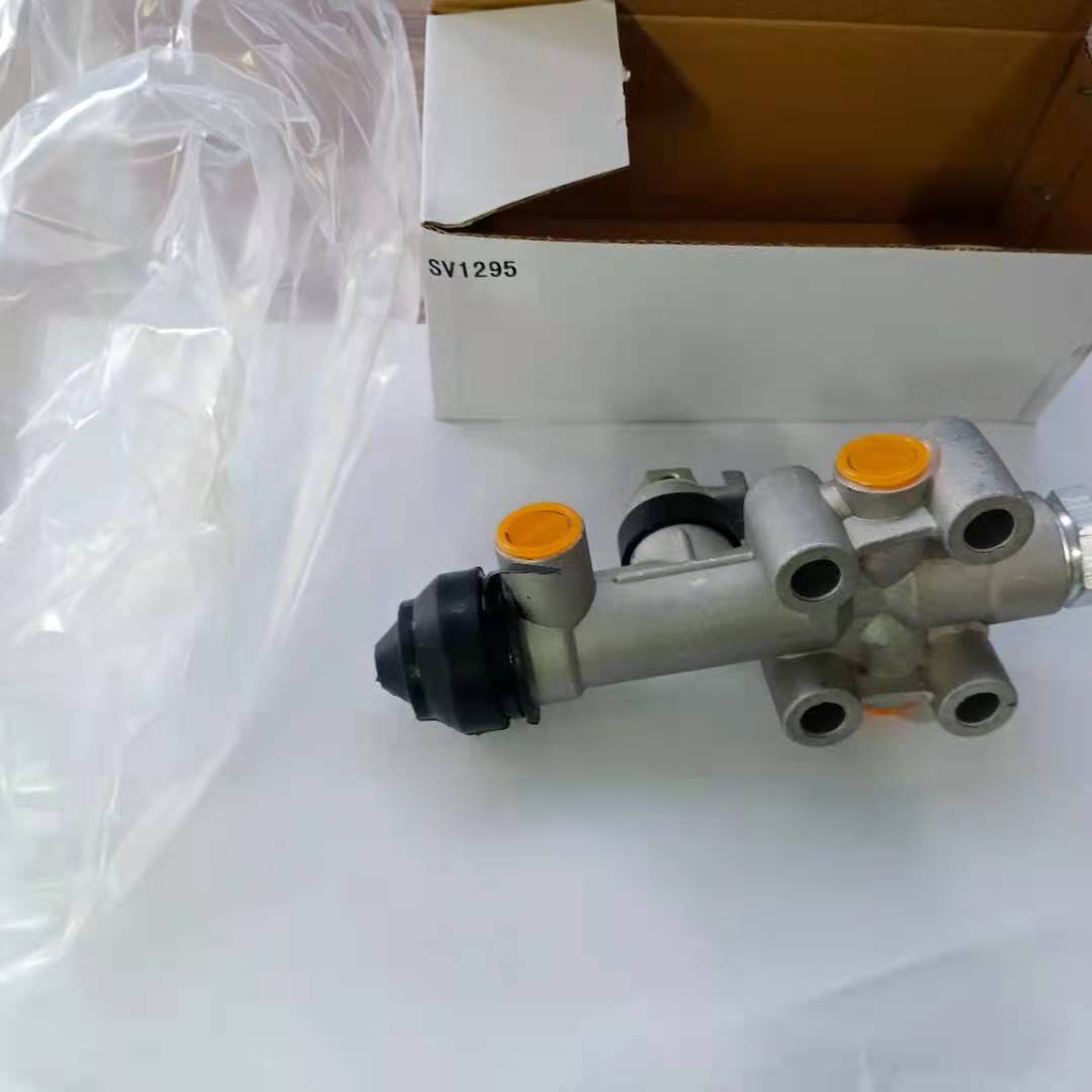 China factory price Levelling Valve SV1295 SV1294 571395 4640025120,4640025320 SV1395 SV1470 SV3367 for European Truck factory