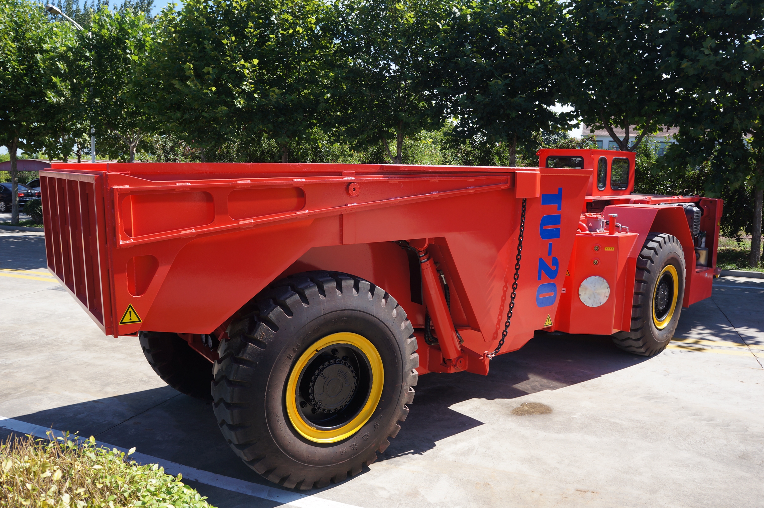 China Yantai tuoxing 30t 40t Underground Mining Truck factory
