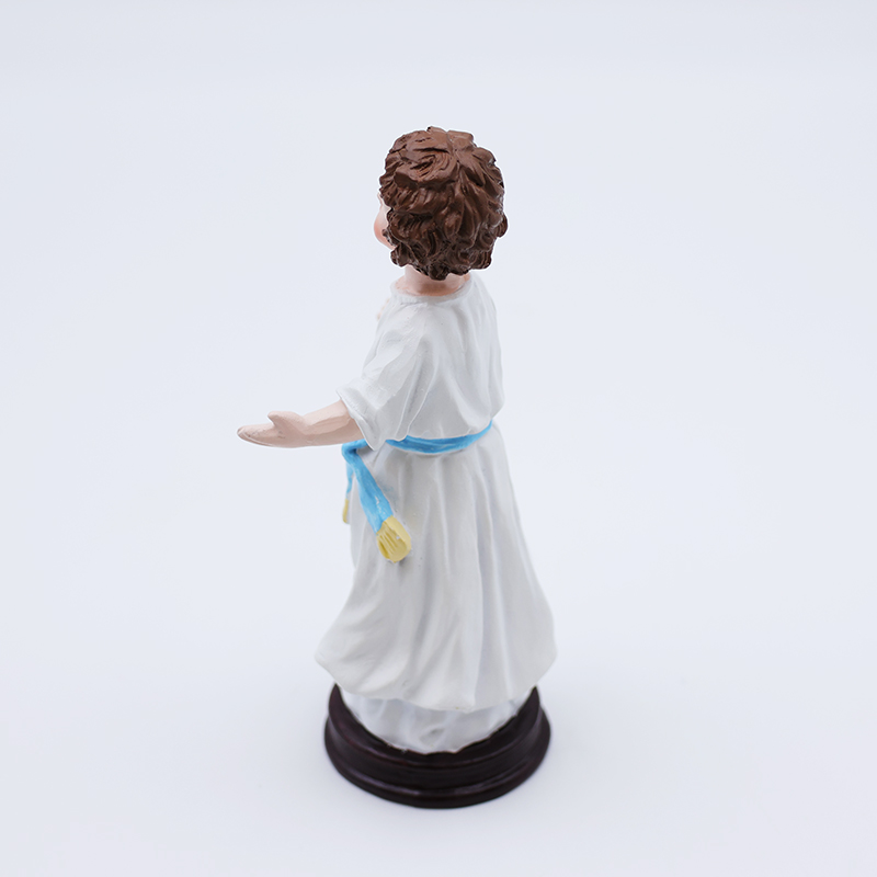 Wholesale religious decoration baby jesus statue sculpture custom handmade resin craft catholic figurine supplier