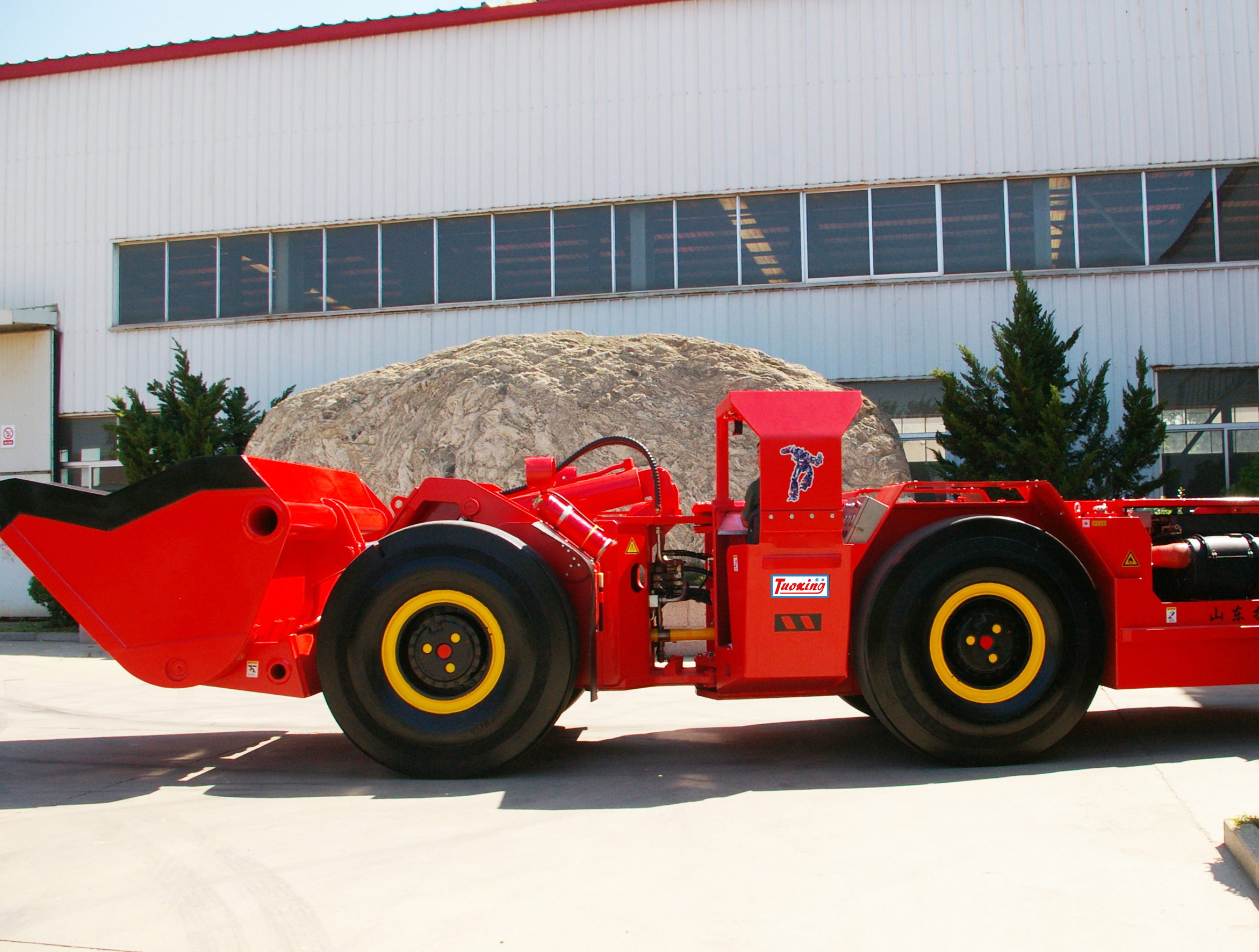 TC-410 Yantai Tuoxing 4 M3 CARGADORAS Efficient and Reliable Diesel Scooptram for Underground Mining details