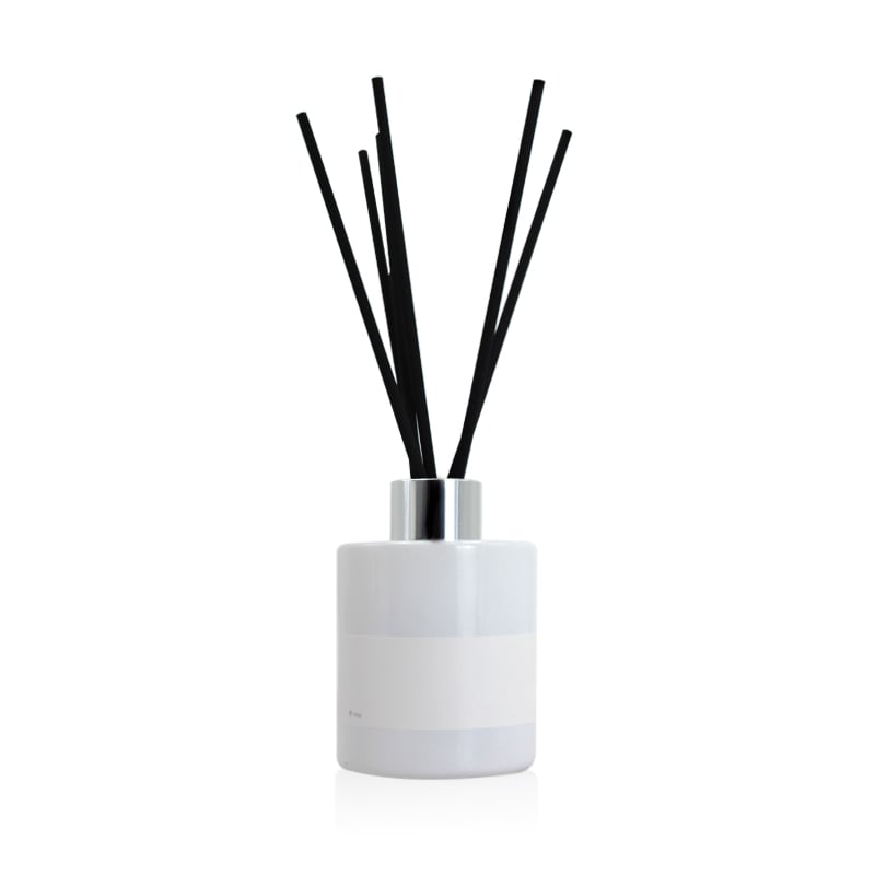 2oz 4oz 7oz round diffuser bottle design logo classic black glass reed diffuser bottle details