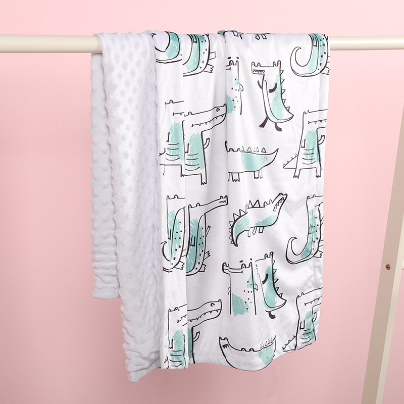 Silky Micro 30x40 Inches Soft Minky Dot Blankets Multifunction Baby Swaddle Blanket Made of Polyester for Babies factory