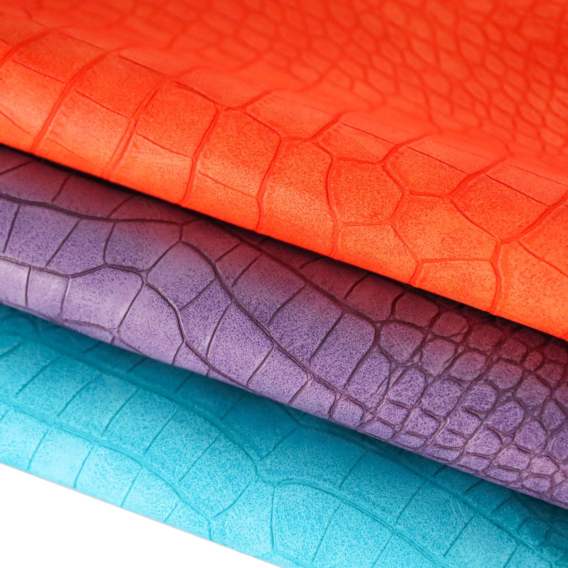 High-Quality Matte Finish Crocodile Skin Pattern PU Synthetic Leather details