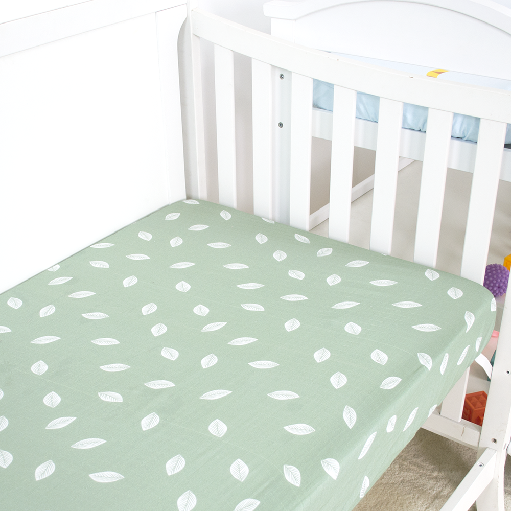 Cartoon Design Printed 100% Cotton Muslin Crib Fitted Sheet Set High Quality Baby Muslin Crib Sheet manufacture