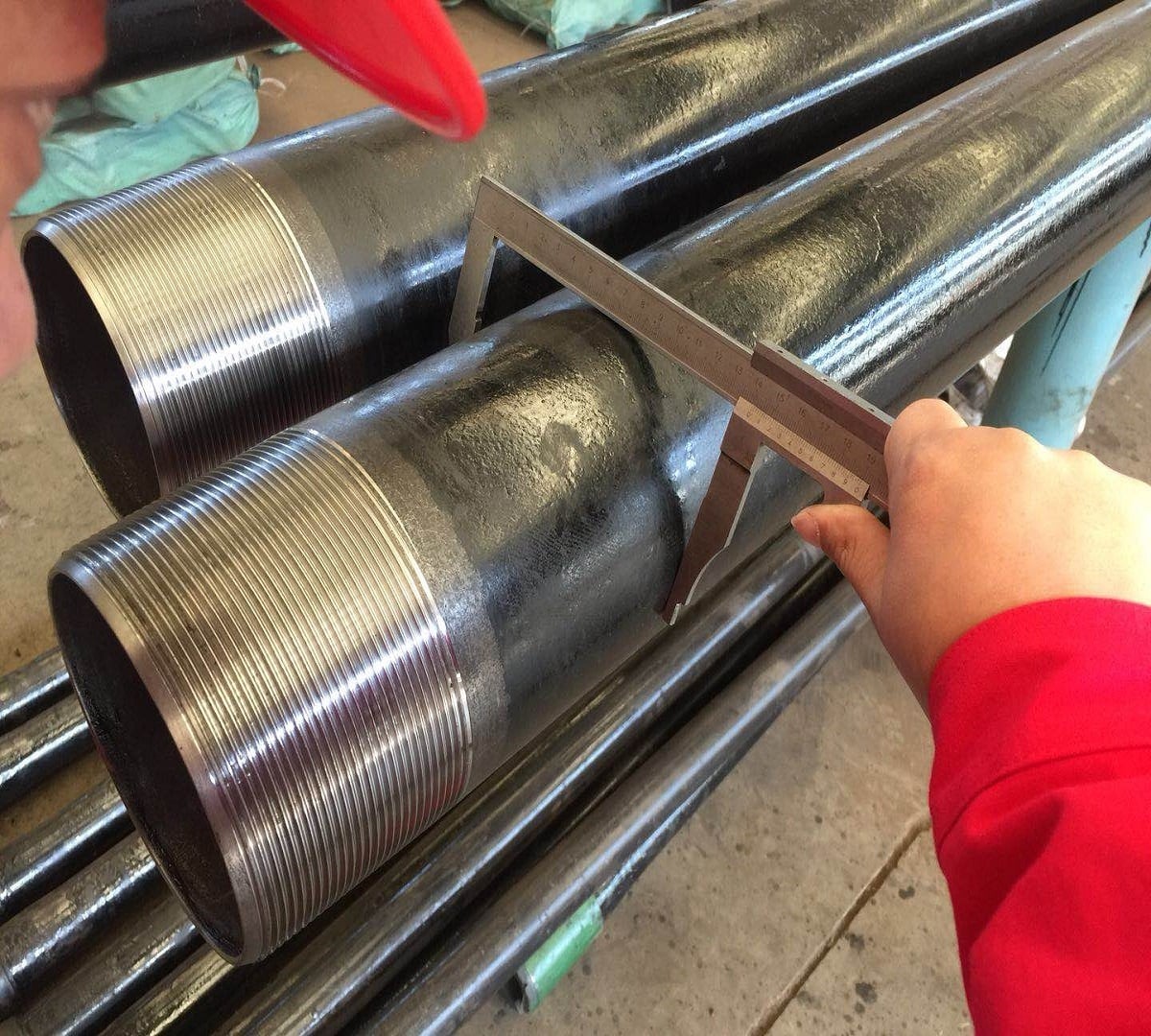 Low Price Api 5CT Inch Casing Pipe Tubing Pipe for Oil Drilling in the Oilfield Well factory