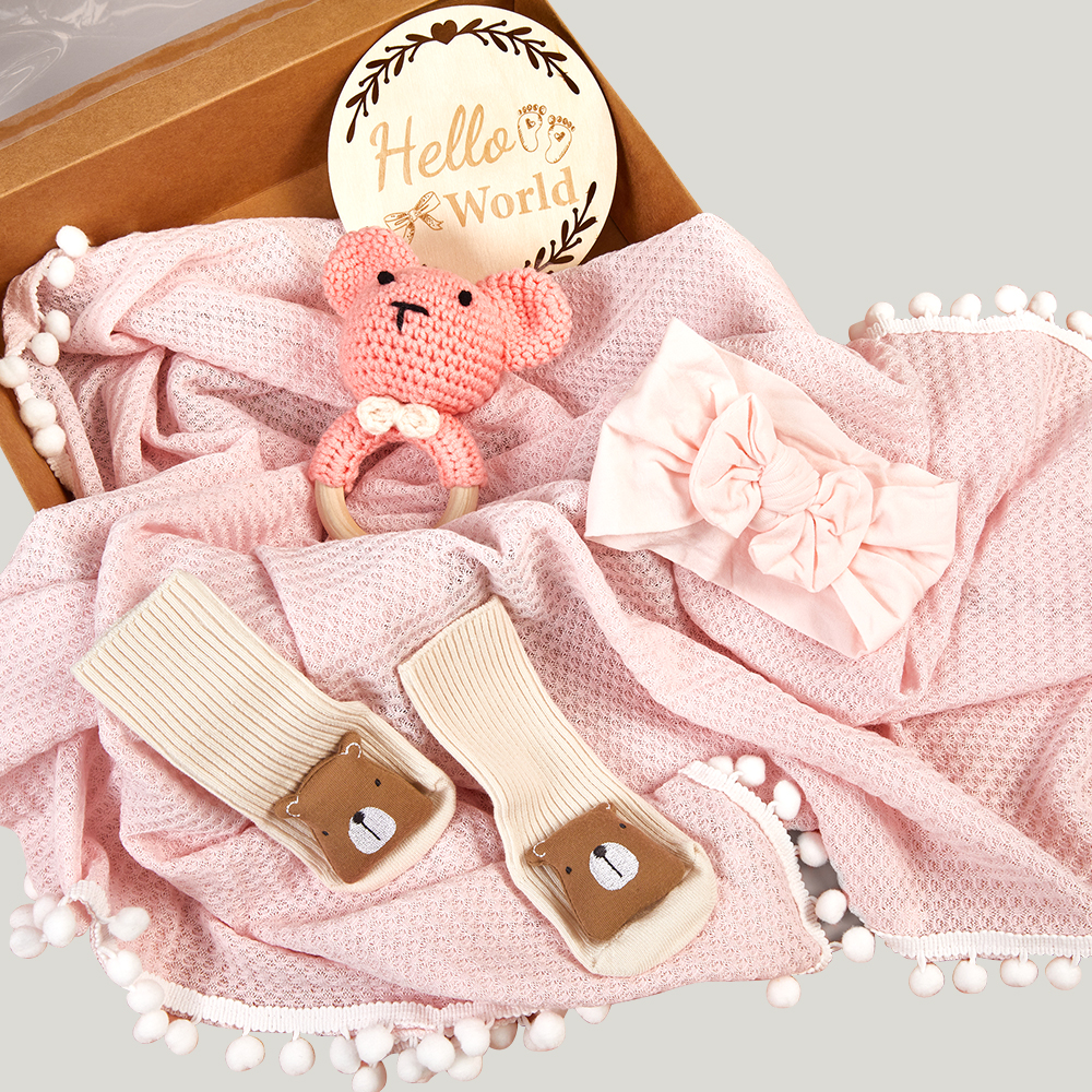 DIY Baby Muslin Blanket Set Rattle Teether Matching Headband Newborn Socks Baby Gift Set details