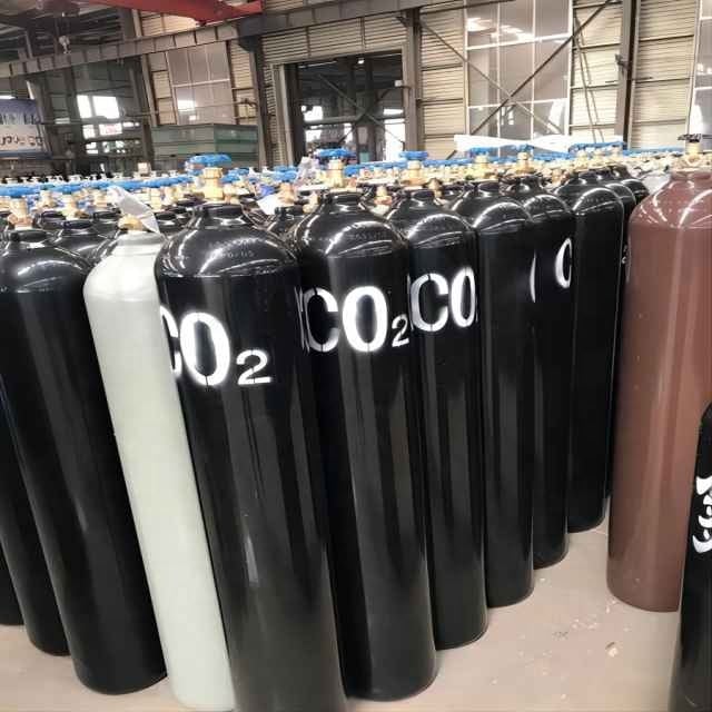 Wholesale Price 99.999% CO2 Gas Price Industrial Grade Carbon Dioxide Gas Price CO2 Gas supplier